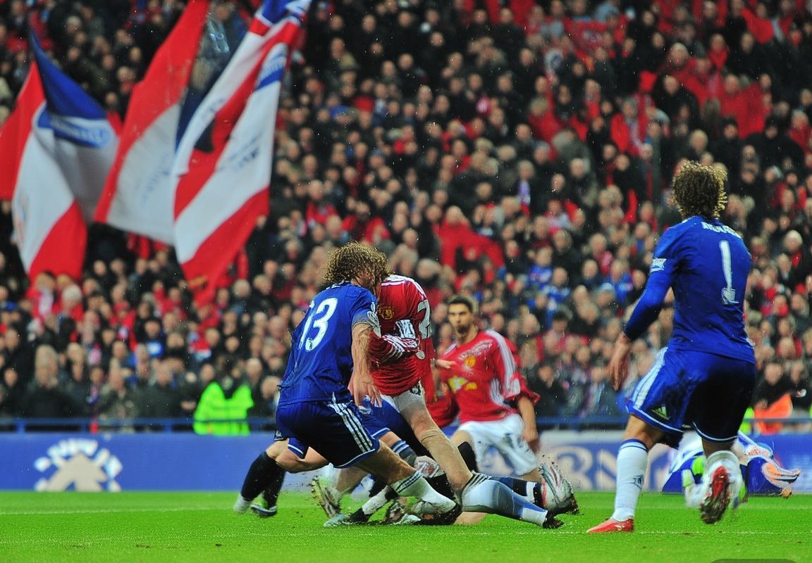 2015年切尔西曼联英超巅峰对决回顾(图2)